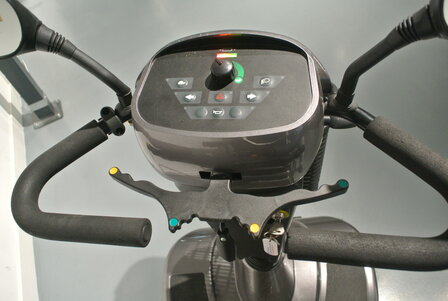 Sterling S700