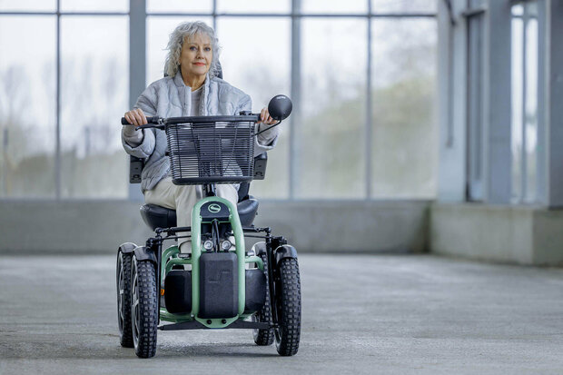 Scootmobiel Sterling S800 bij Scoozy